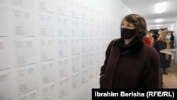 Kumrije Jahmurataj, e cila nuk di gjë për fatin e bashkëshortit të saj që nga 1 prilli i vitit 1999