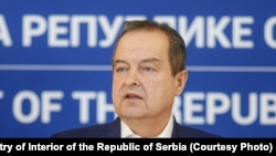 Ivica Dačić tvrdi da "nije bilo vezivanja, vređanja, niti bilo kakvog maltretiranja"