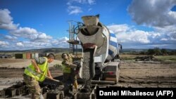 Galerie foto | Forțele NATO de la Cincu: Lucrări de amenajare și exerciții militare
