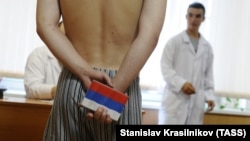 Recrut la un centru medical militar din Moscova. 