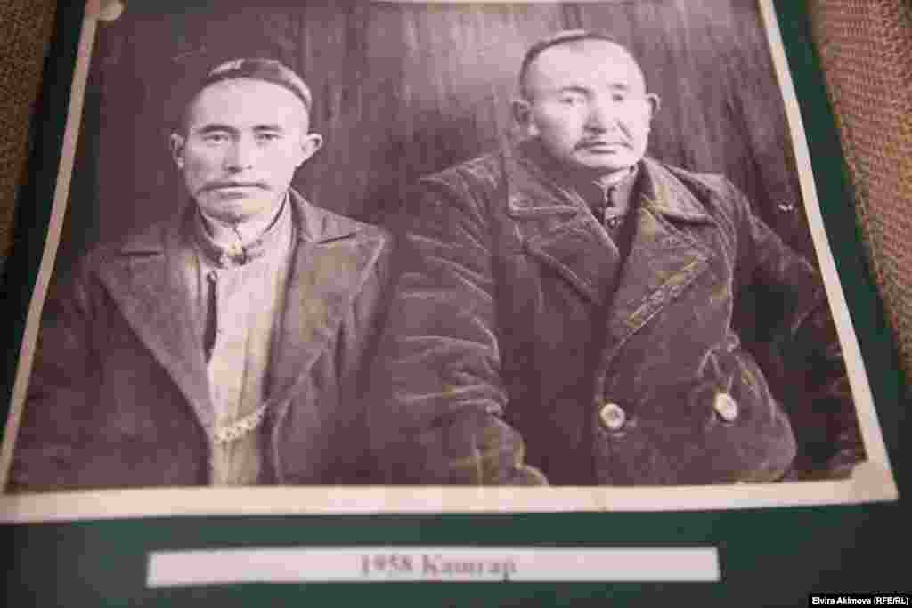 Кыргыздардын "акыркы ханы" 1990-жылы 77 жашында Түркиянын Эрзурум шаарында катуу оорудан каза болгон. &nbsp;