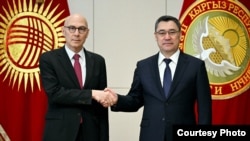 БУУнун адам укуктары боюнча жогорку комиссары Фолькер Түрк менен Кыргызстандын президенти Садыр Жапаров, 19-март, 2025-жыл