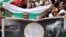 Proteste la Sofia, capitala Bulgariei, pe 31 mai 2025, împotriva planurilor de alăturare a țării la Zona Euro. 