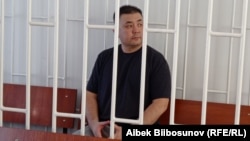 Мелис Аспеков в зале суда, архивное фото.