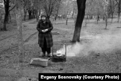 «На початку я ще міг дозволити собі ходити з камерою і знімкувати»