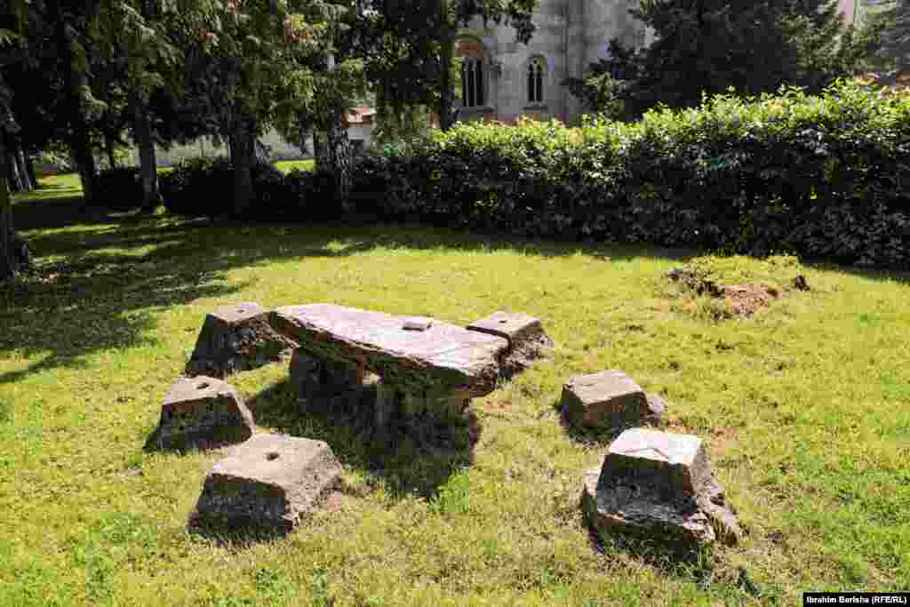 Pogled na unutarnje dvorište manstira.