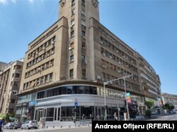 Clădire de pe Calea Victoriei din București ce trebuie consolidată.