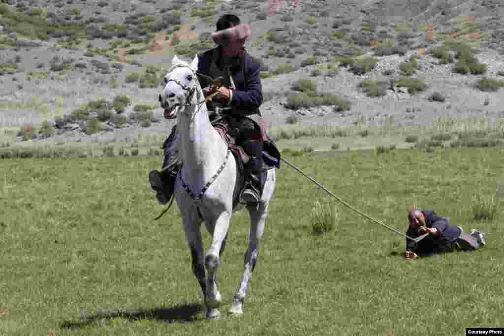 "Құнанбай" фильмін түсірудің бір сәті. 18 маусым 2014 жыл. &nbsp;