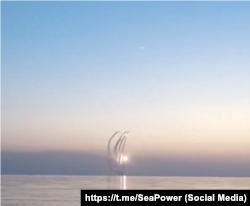 Пуск ракет 3М-14 комплексу "Калибр-НК" із акваторії Чорного моря із малого ракетного корабля проєкту 21631 (Буян-М)