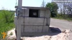 Запорізькі самооборонівці посилили блокпости бетонним захистом для автоматників