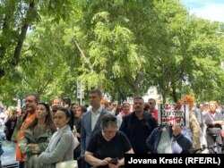 „Nimeni nu a fost vătămat în urma conversației pe care au avut-o”, a declarat avocatul apărării, Veljko Milić, pentru RFE/RL - Novi Sad, 14 mai 2025