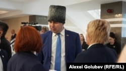 Vasile Costiuc este președintele fracțiunii „Democrația Acasă”, formațiune care a intrat pentru prima dată în Parlament.