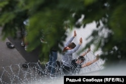 Затрыманыя каля сьцяны ў Савецкім РУУС Менску, лета 2020