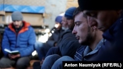 Крымско-татарские мусульмане.