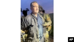 Vance Boelter, în vârstă de 57 de ani, a fost arestat.