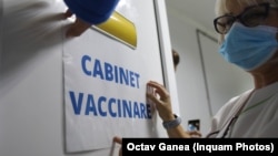 Numărul românilor vaccinați cu două doze este puțin peste 34% din populația eligibilă. Printre țările Uniunii Europene, doar Bulgaria are un procent mai mic.