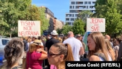 Protest podrške u Beogradu "Svi smo mi Nikolina" studentkinji Nikolini Sinđelić posle njenih izjava o policijskom nasilju i pretnje silovanjem, 19. avgusta 2025.
