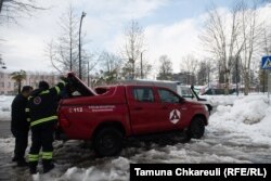 მაშველები მერიასთან