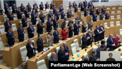 ცვლილებები „გრანტების კანონში“ დაჩქარებულად, ორ დღეში მიიღეს.