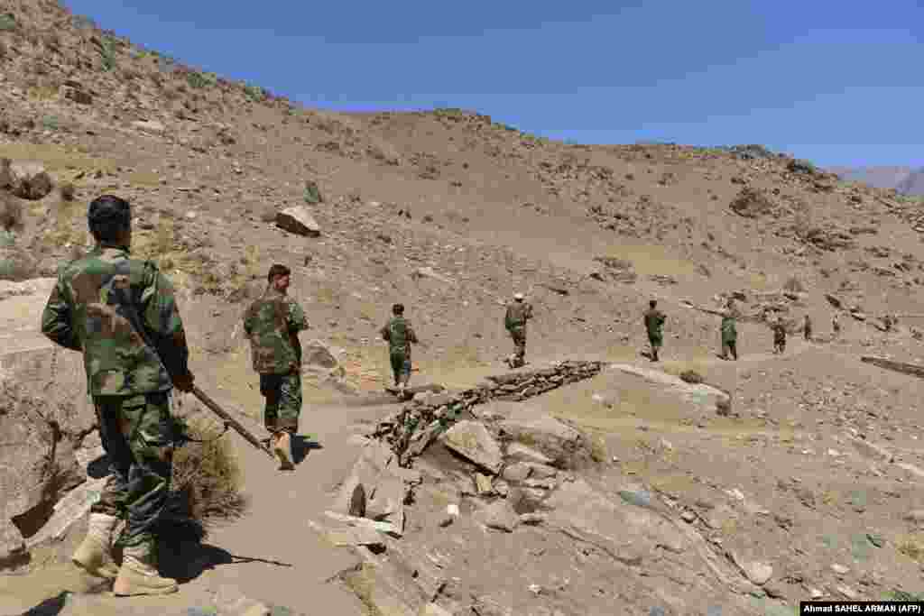 22 тамызда тәліптер Ахмад Масудтан төрт сағат ішінде аймақты беруді талап еткен. Бірақ ол "Талибанның" бұл талабын орындамады. &nbsp;