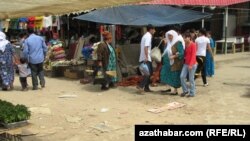 Рынок в Туркменабаде (иллюстративное фото) 