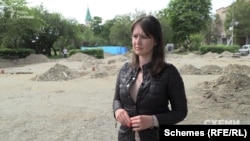 Журналістка-розслідувачка із Закарпаття Олена Мудра розповідає, що у судовому реєстрі наявні матеріали, в яких фігурують фонди Еган Еде та Бетлен Габор