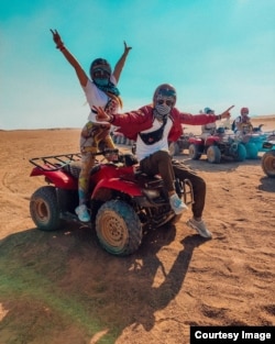 Пріоритетом для молодих людей було прожити яскраве життя