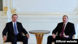 Azerbaijani President Ilham Aliyev and Turkish Prime Minister Recep Tayyip Erdogan meet in Baku on May 13.