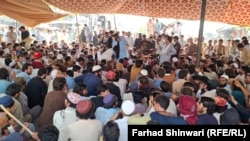 د تیرا خلک د ولسي خلکو د وژل کېدو پر ضد احتجاج کوي - د سېپټېمبر ۲۳مې انځور 