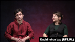 და-ძმა: ნიკოლოზ გველუკაშვილი და სალომე ნატროშვილი