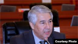 Мыктыбек Абдылдаев.