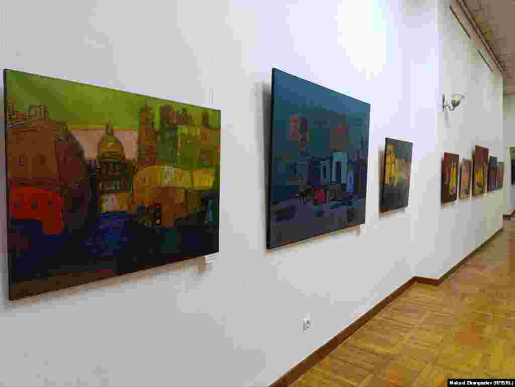 Көргөзмөгө Мирзираимовдун 15 жыл ичинде жараткан 55 эмгеги коюлган. &nbsp;