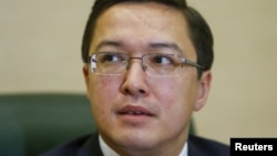 Председатель Национального банка Казахстана Данияр Акишев на пресс-конференции в Алматы. 22 декабря 2015 года.