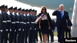 Дональд і Меланія Трамп прибули до Великої Британії. Летовище Станстед поблизу Лондона, 3 червня 2019 року