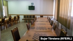 Për shkak të pandemisë, Qendra e Pensionistëve në Prishtinë është mbyllur.