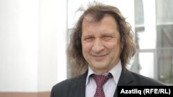 Павел Шмаков