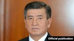 Сооронбай Жээнбеков.