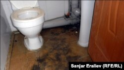 Оштогу жаңы үйлөрдүн биринин ичи, 2-февраль, 2013