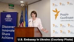 Інна Кузнецова під час відзначення 65-річчя Української редакції Радіо Свобода, 2019 рік