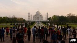 The Taj Mahal receives about 20,000 visitors a day from both India and abroad.