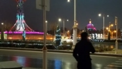 Diňle: Aşgabatda gijeki durmuş 'gözegçilik astyna alynýar', kwartirant ýaşaýan zenanlar barlanýar