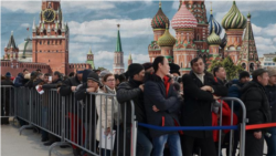 «В мае из России могут быть депортированы 100 тысяч кыргызстанцев»