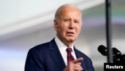 В інтерв’ю BBC, першому після відходу Байдена з Білого дому, він сказав, що російський лідер Володимир Путін вважає Україну частиною Росії, і «будь-хто, хто думає, що він зупиниться, – просто дурень»