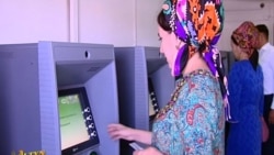 Lebaply pensionerler heniz kartlara geçirilmedik pensiýa haklaryny almak üçin öňünden nobata ýazylýarlar