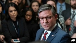 Спікер Палати представників Майк Джонсон каже, що цей законопроєкт «ще гірший, ніж ми очікували»