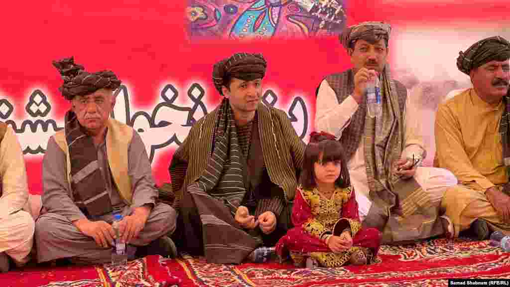 د پښتنو د کلتور د ورځې په مناسبت د بلوچستان په سرښار کوټه او نورو ښارونو کې غونډې جوړې شوې وي. د ۲۰۱۵ز کال راهیسې د سېپټېمبر ۲۳مه د پښتنو د کلتور د ورځې په توګه لمانځل کېږي. په اول ځل دا ورځ په همدې نېټه د کوټې د پښتو اکاډمۍ لخوا لمانځل شوې وه.
د مشال راډیو خبریال د پښتو د کلتوري ورځې انځورونه رالېږلي دي.
