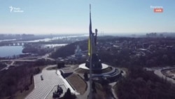 Київ спорожнів: посилена комендантська година в денний час (відео)