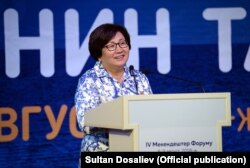 Чыңгыз Айтматов атындагы “Рух Ордо” маданий борборунда "Мекендештер" шеринесинде. Чолпон-Ата. 08.8.2018.