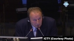 Živanović kao svedok optužbe na suđenju vođama OVK u Hagu, 15. oktobar 2007.