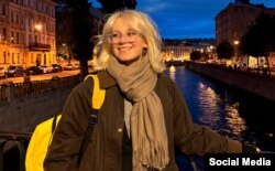 სანქტ-პეტერბურგელი მომღერლის, დიანა ლოგინოვასა (ნაოკო) და მისი ჯგუფის წევრების სისხლის სამართლებრივმა დევნამ რუსეთის მასშტაბით სოლიდარობის გრძელი ჯაჭვი გამოიწვია.